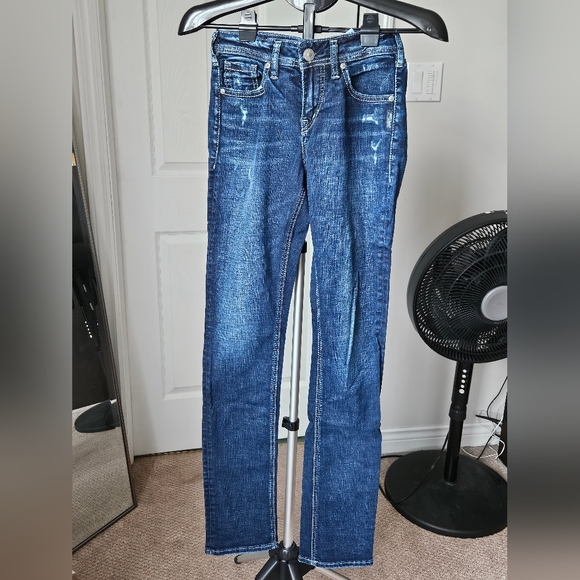 Silver Avery straight leg jeans size 25x34 - Picture 1 of 3